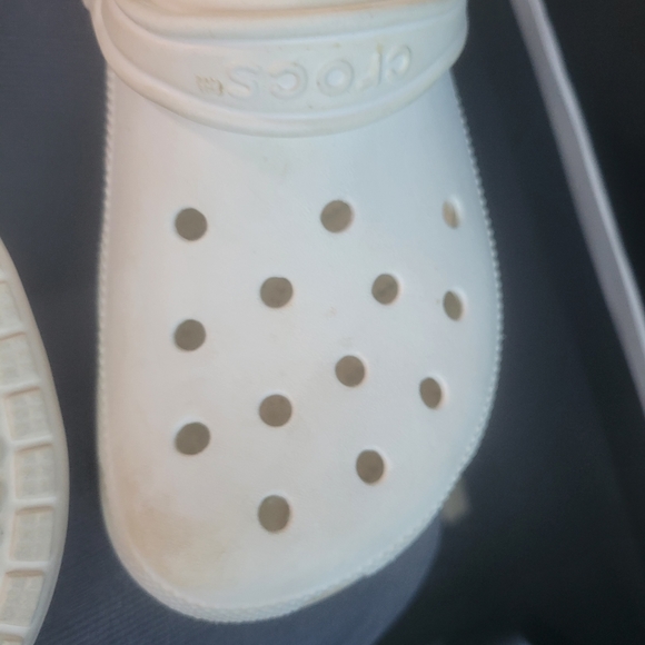 Crocs - Picture 4 of 7